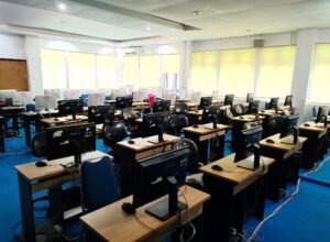lab komputer geografi